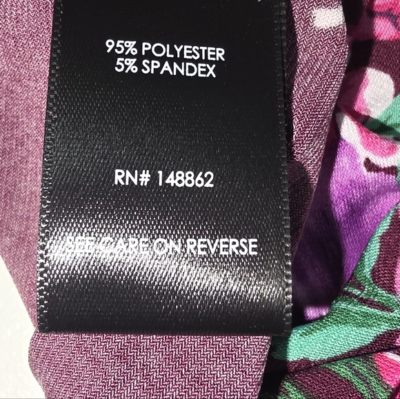 Torrid Floral Halter Tunic Top Size 00 Keyhole Back Burgundy Purple Swing Tank - Picture 4 of 6